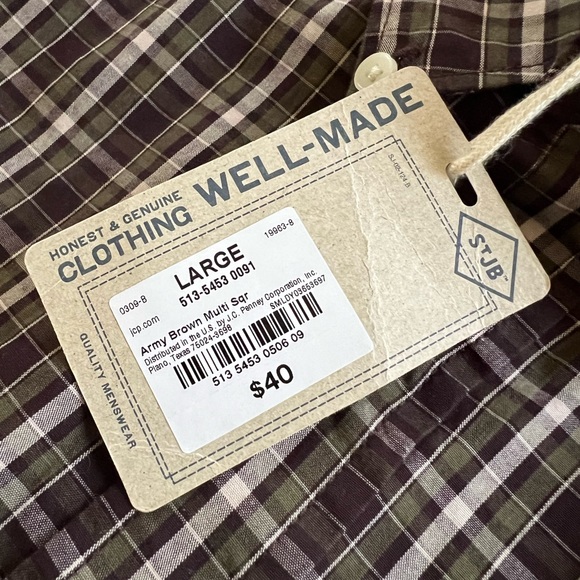 St. John’s Bay Men’s Brown Plaid Long Sleeve Button Down Shirt - Picture 7 of 11